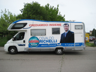 decorazione camper elettorale